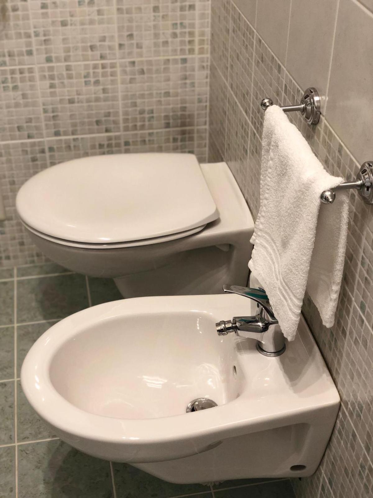 Dimora Le Ginestre Adults Only Bed & Breakfast Fasano Room photo